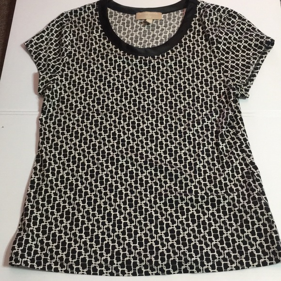 Banana Republic Tops - Banana Republic Luxe Touch T shirt . Black Sz LP